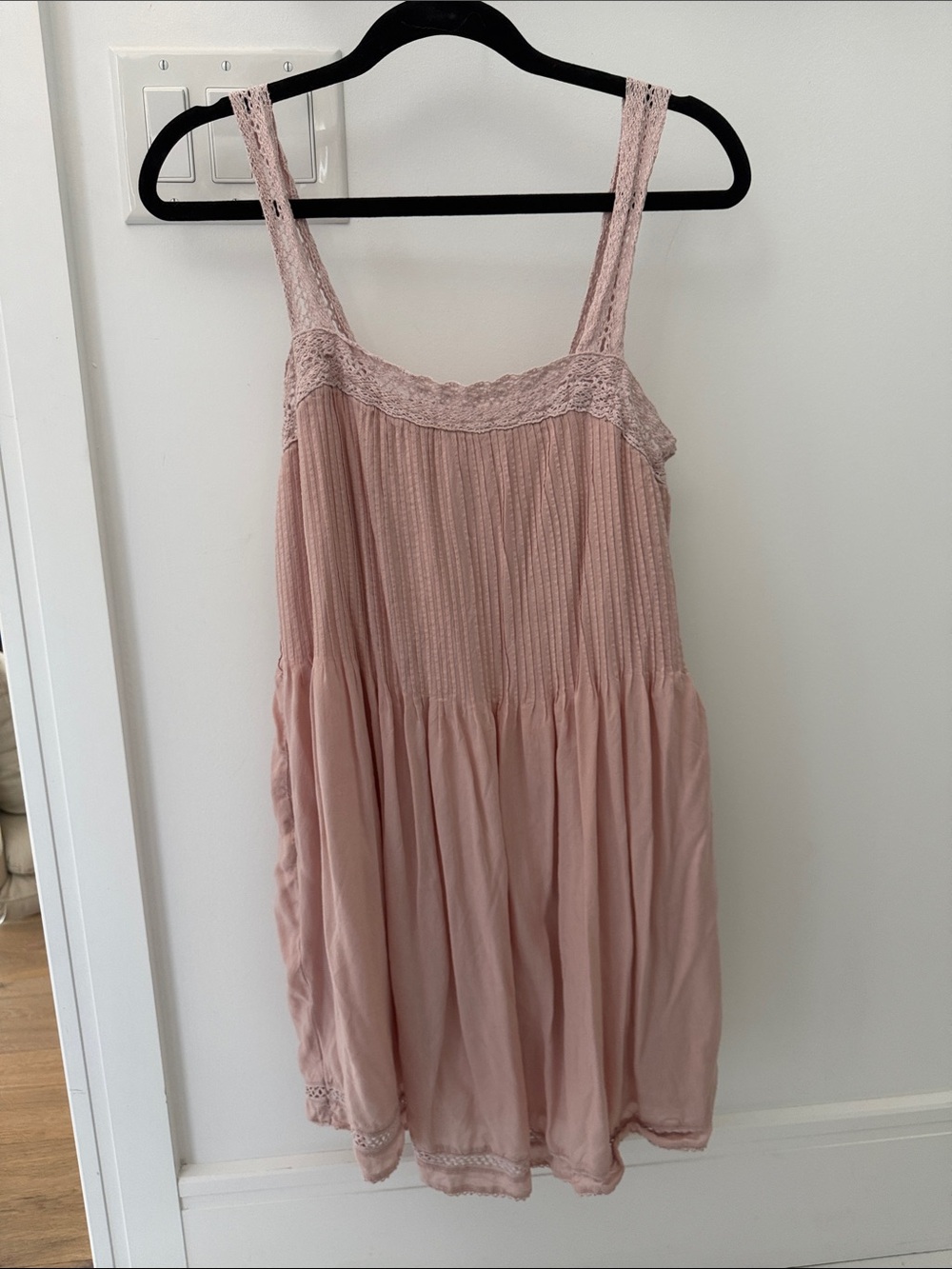 Women's Pink Lace-Trim dress
